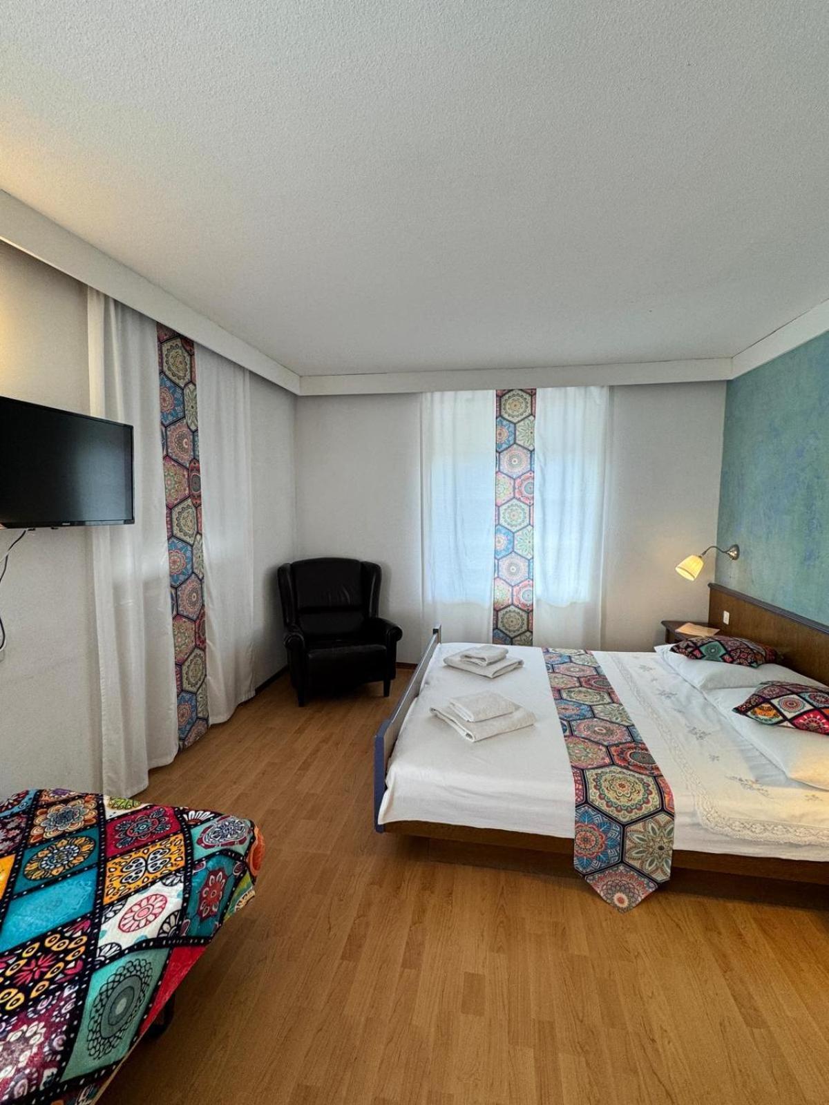 Hotel Post Cunter Biancardi Савонин Екстериор снимка