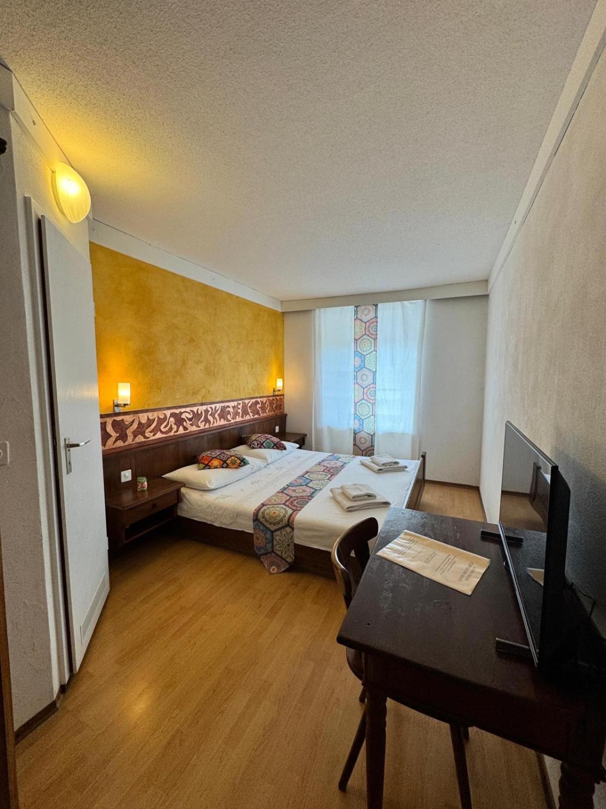 Hotel Post Cunter Biancardi Савонин Екстериор снимка
